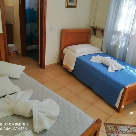 Menelaos Apartment Lefokastro
