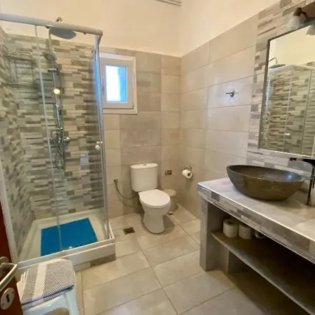 Apartment Menelaos
