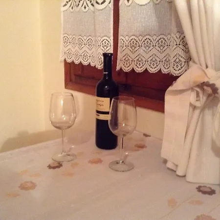 Apartament Menelaos *