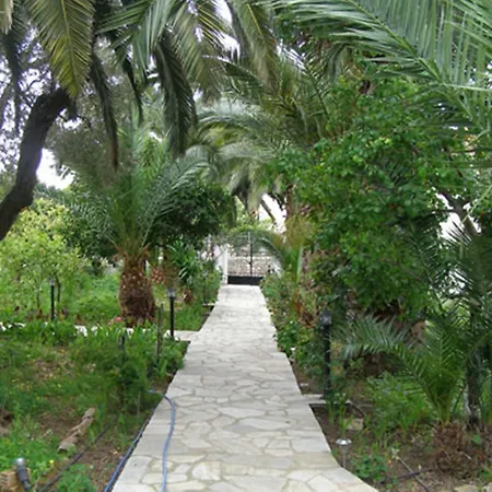 Apartament Menelaos Lefokastro