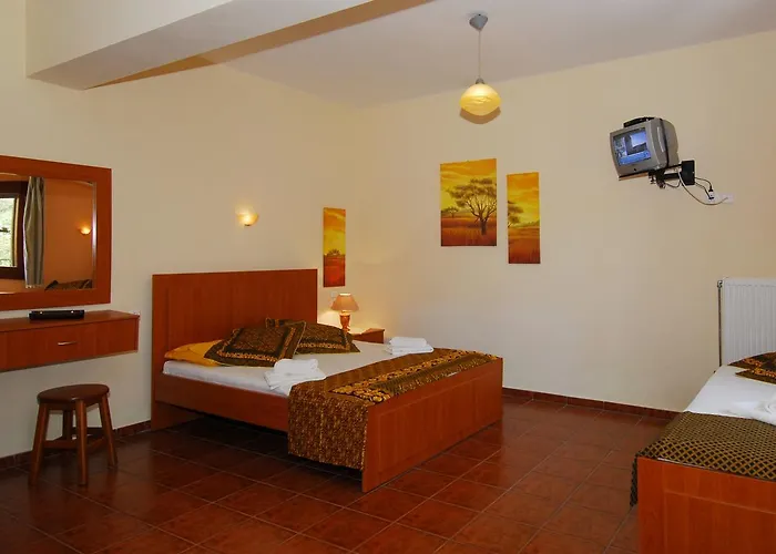 Menelaos Apartamento *